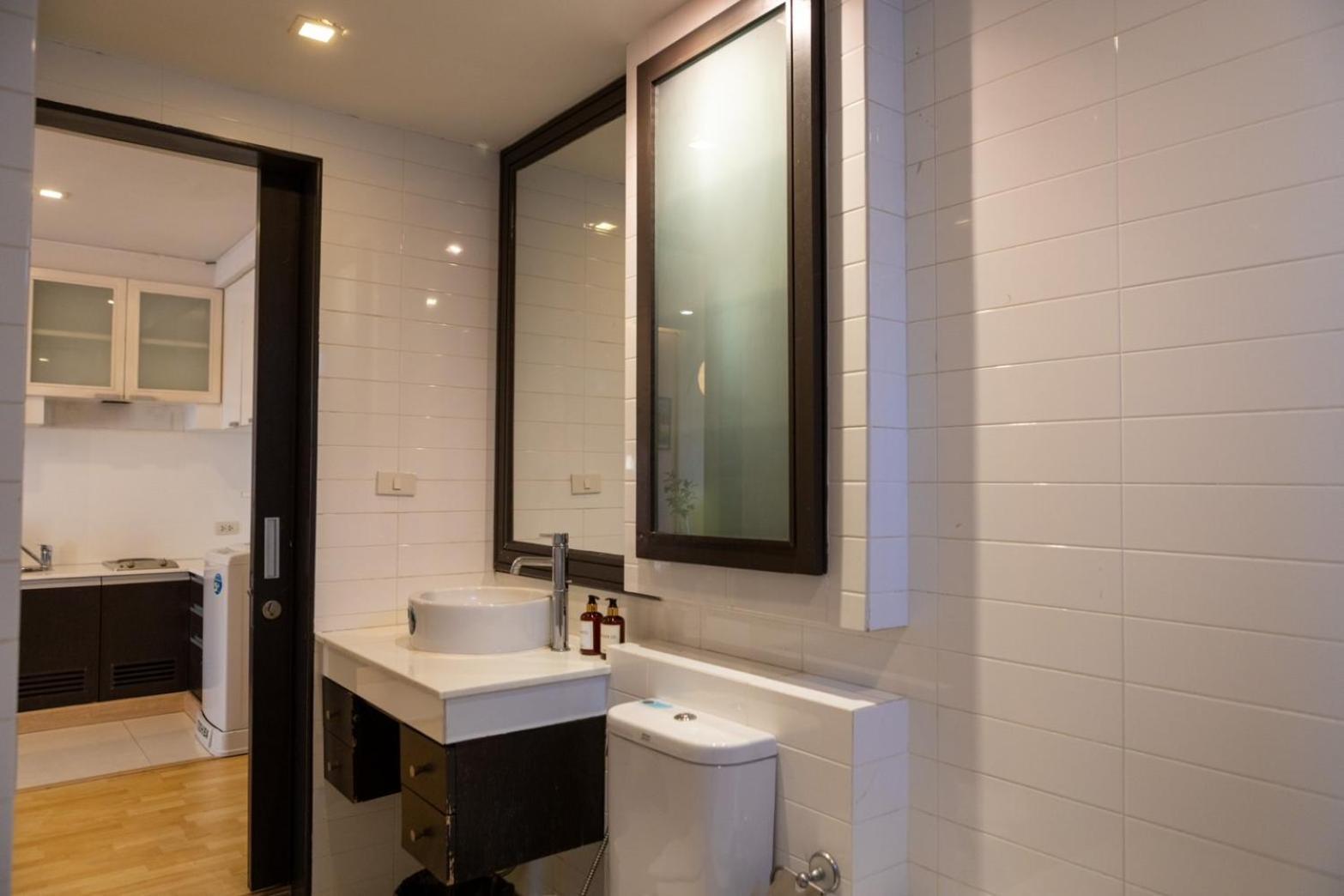 P Villa Lamoon Thonglor Bangkok Luaran gambar