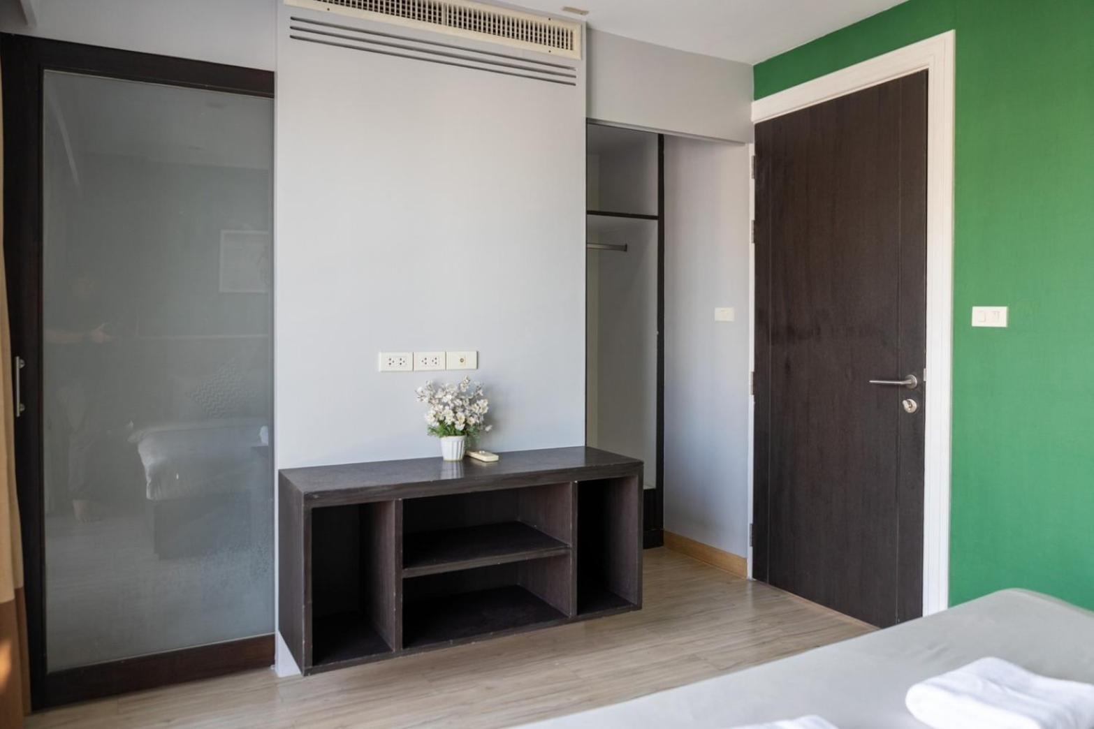 P Villa Lamoon Thonglor Bangkok Luaran gambar
